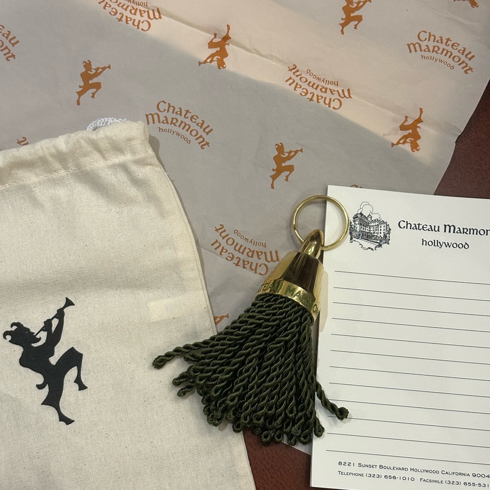 🔥100% AUTHENTIC Collector’s Chateau Marmont LOT: Keychain, Notepad, Bag